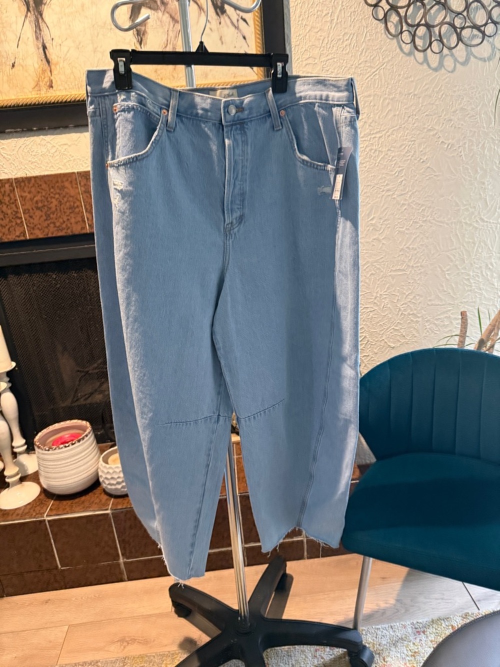 Universal Thread Light Blue Boyfriend Jeans